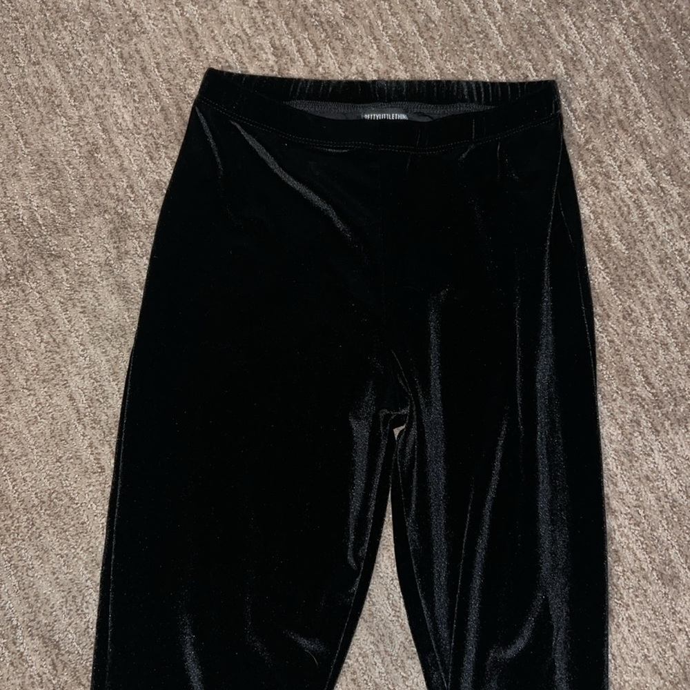 Black Velvet Leggings Size 4